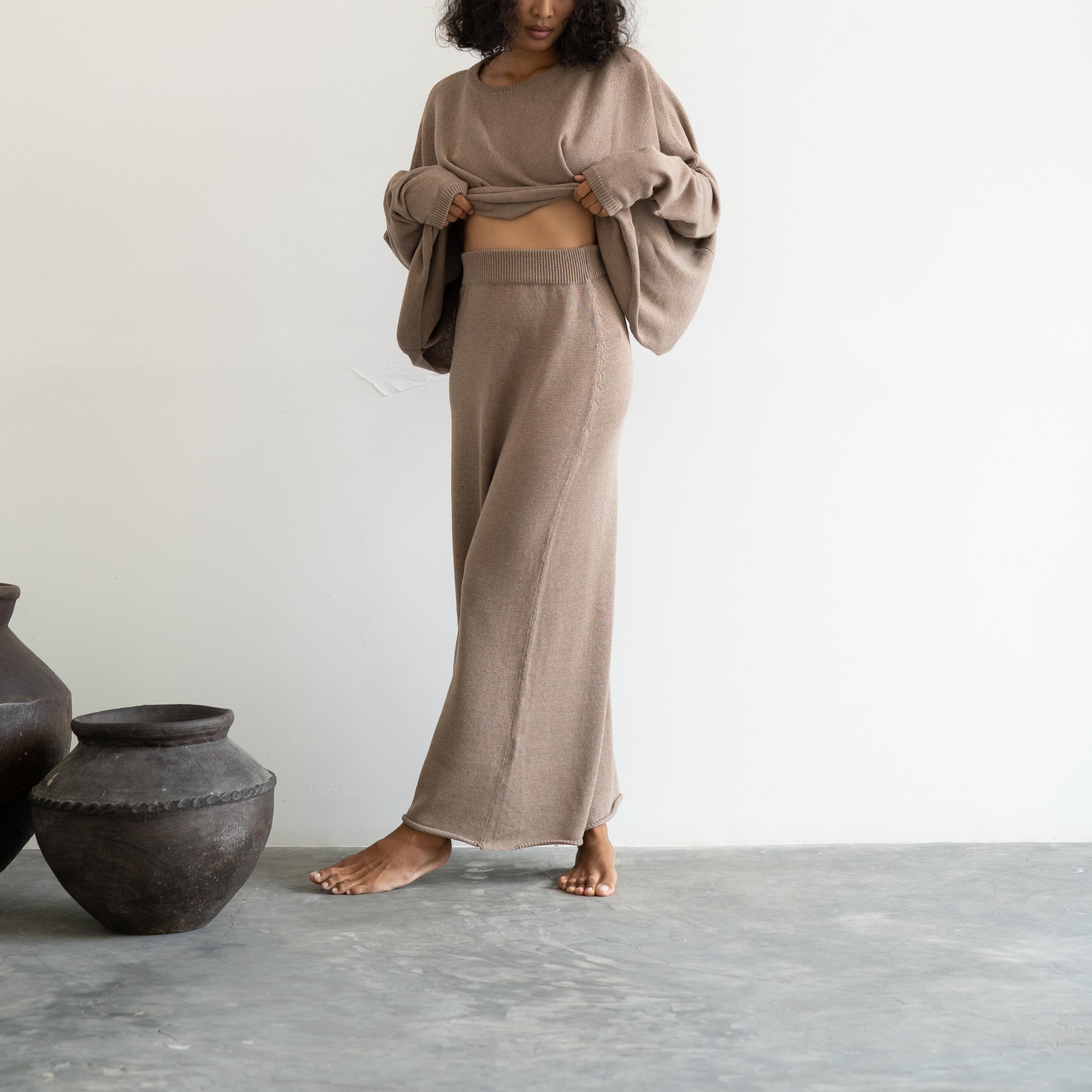 NIAS - FAWN Crop Sweater
