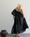 ODETTE - Black Linen Gown