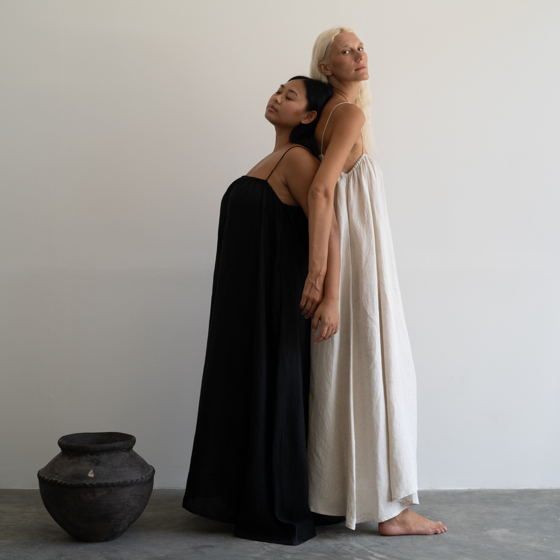 PIA - BLACK Linen Dress PIA - BLACK Linen Dress