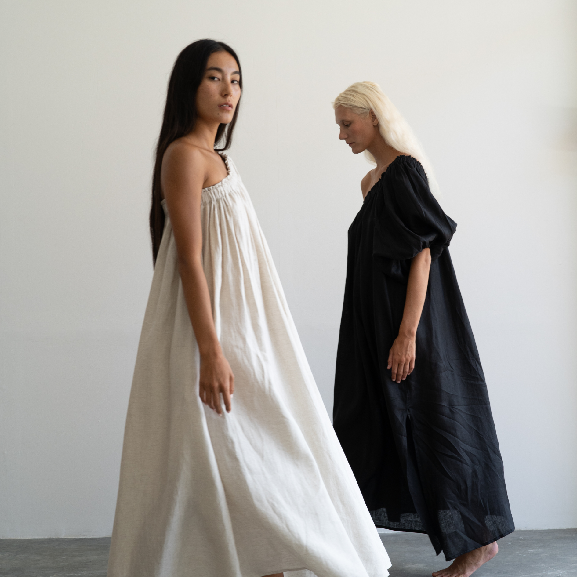ODETTE - NATURAL Linen Gown