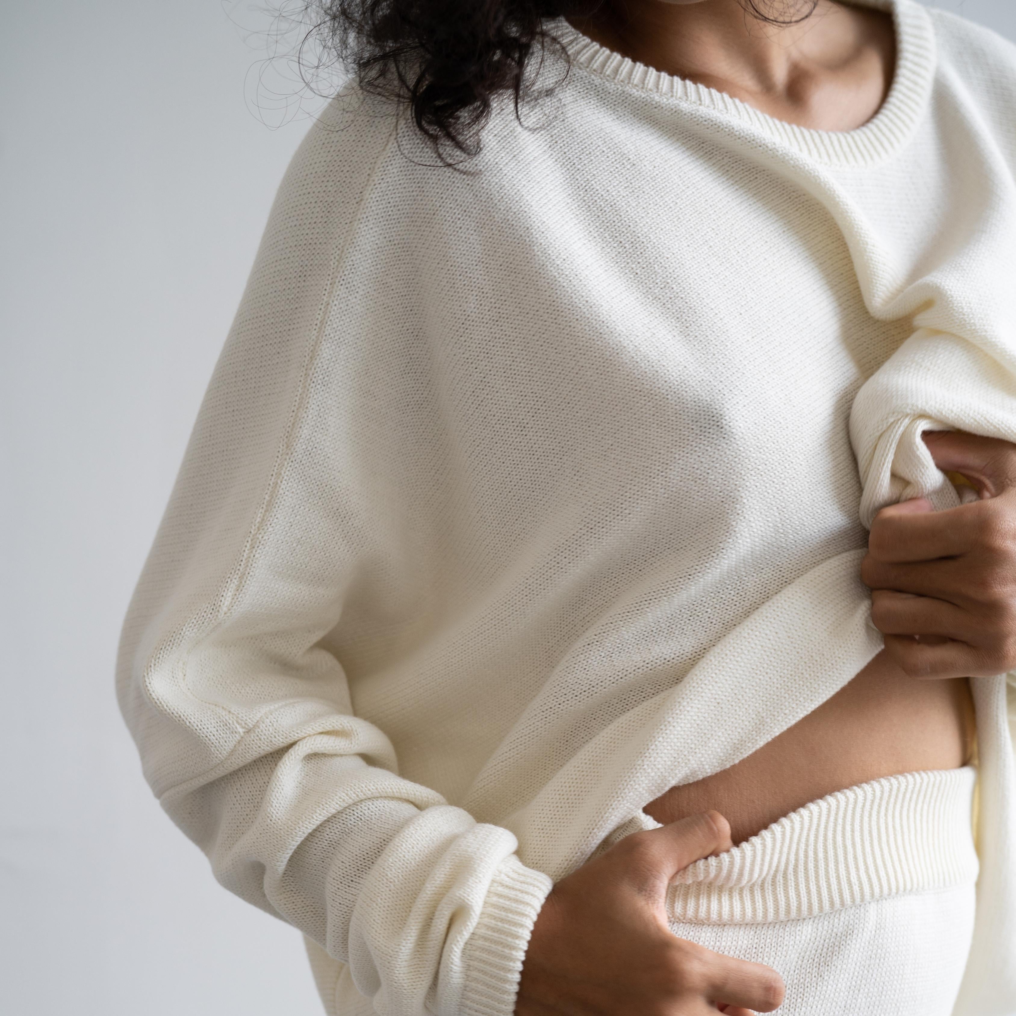 NIAS - CREAM Crop Sweater