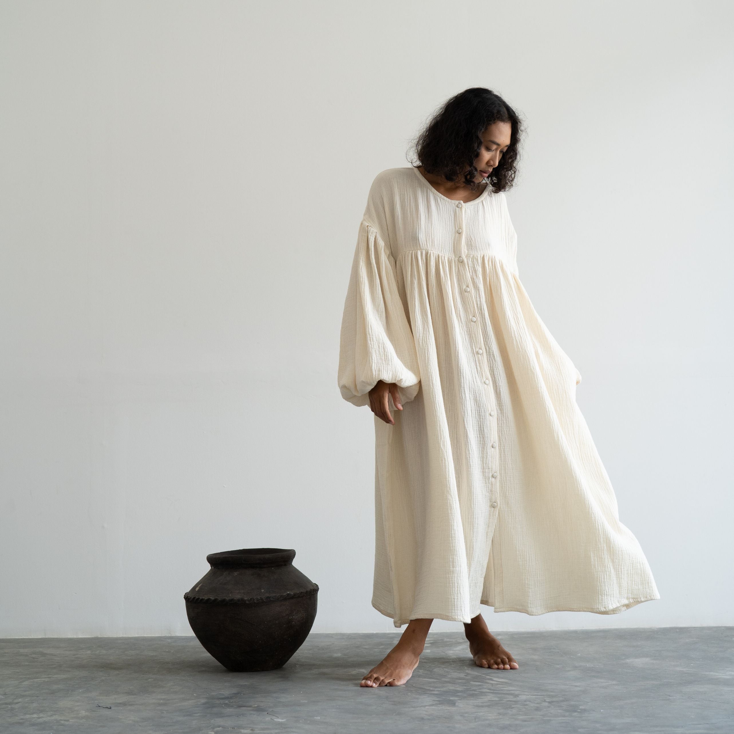 FIELDS MAXI- Oat Crinkle Dress