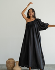 ODETTE - Black Linen Gown