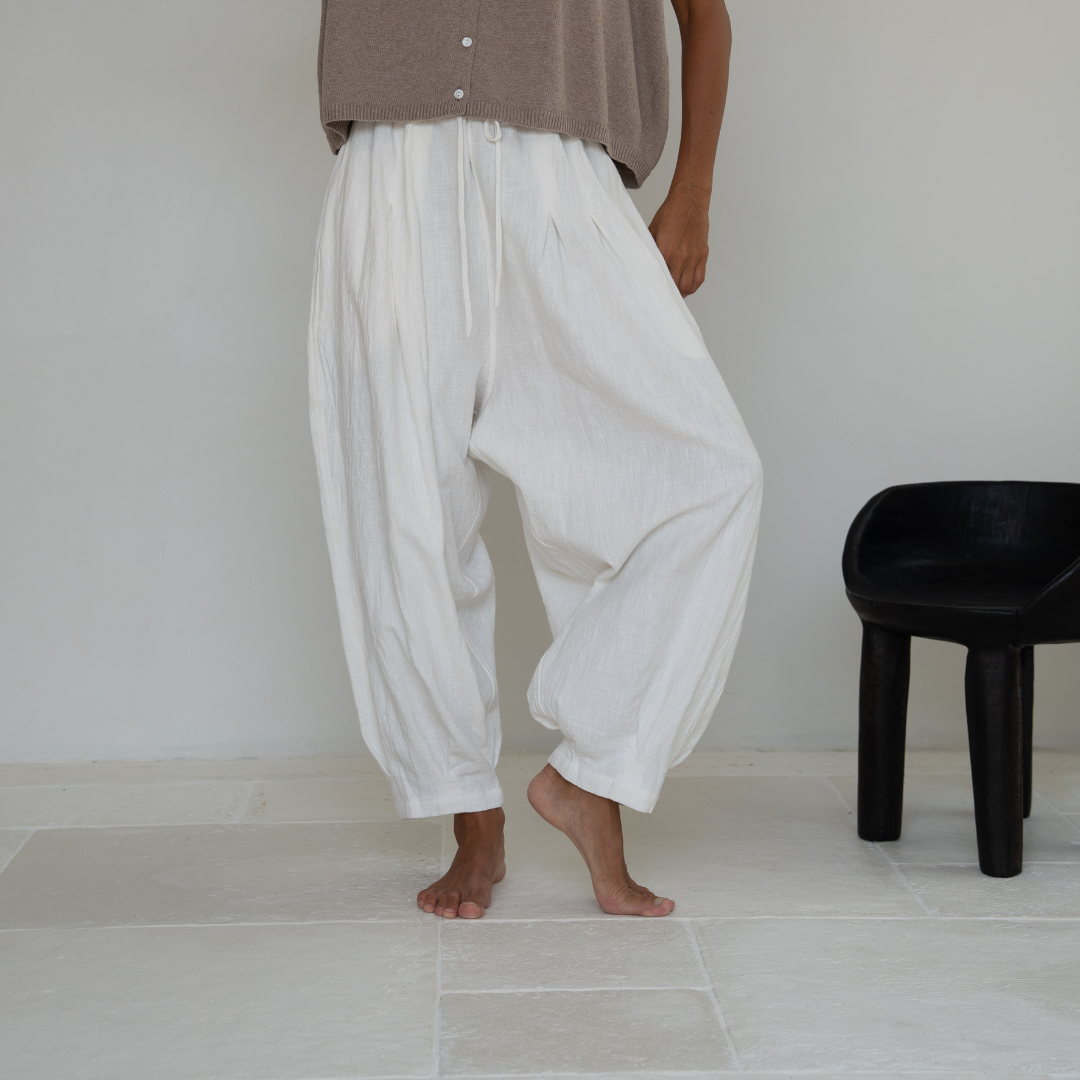 MARLO PLEAT - WHITE Ramie Pant