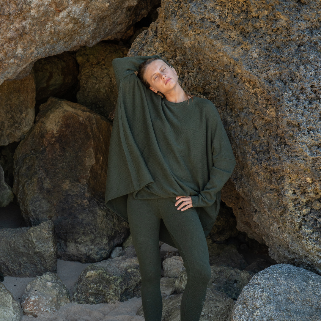 NIAMH - OLIVE Oversized Knit Sweater