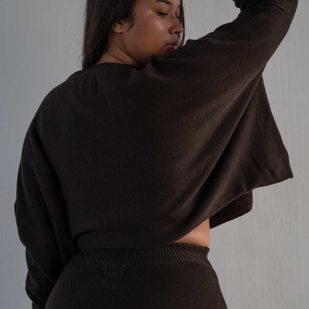 NIAS - CHOCOLATE Crop Sweater