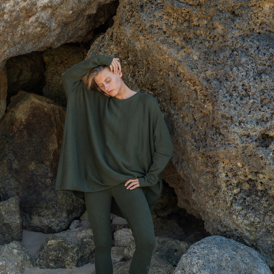 NIAMH - OLIVE Oversized Knit Sweater