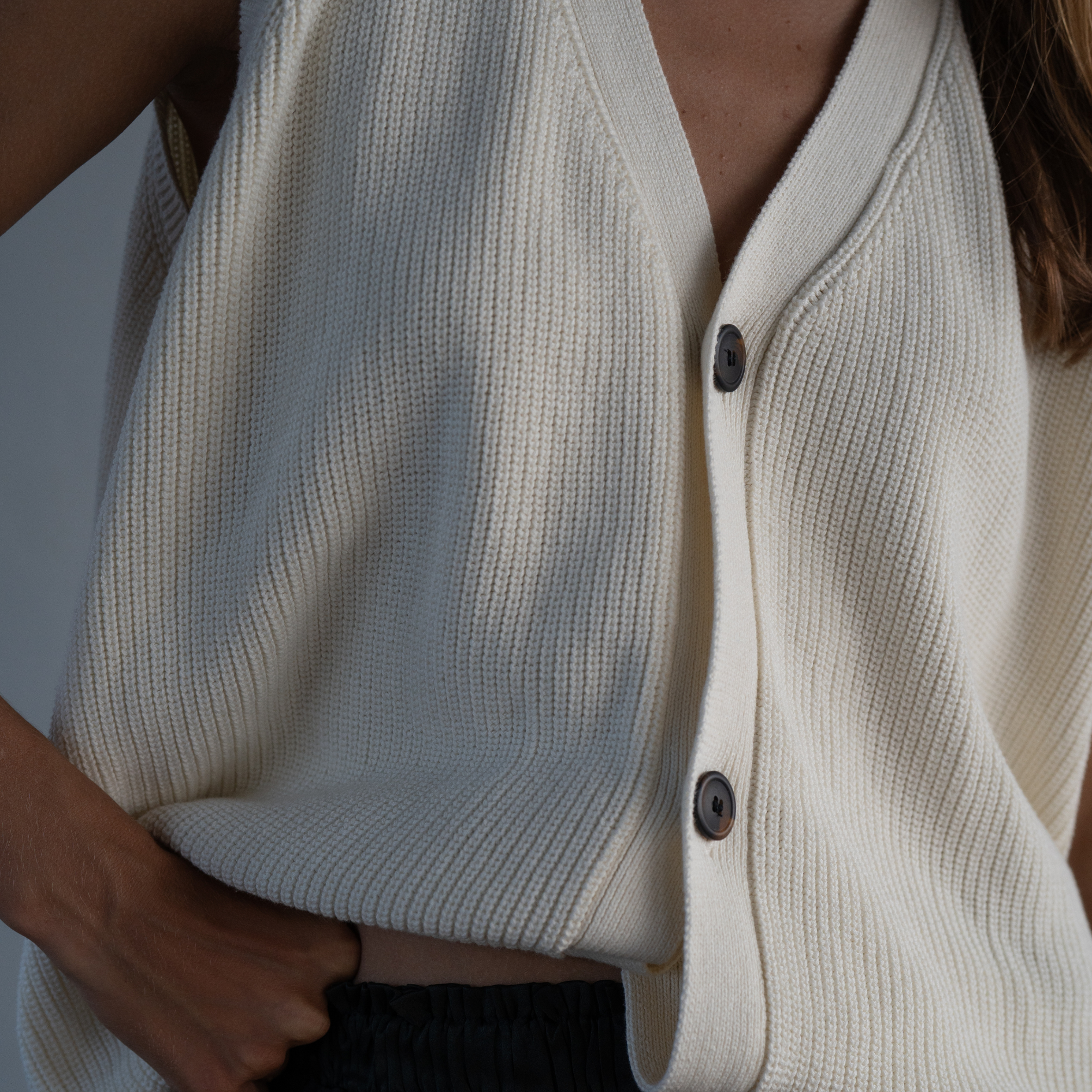 ARTHUR -  CREAM Buttoned Knit Vest