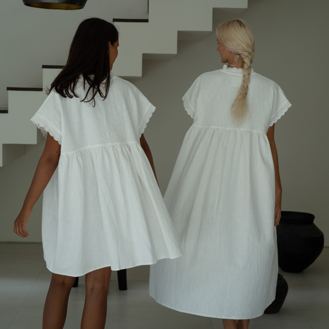 ONNI MIDI - WHITE Scalloped Ramie Dress