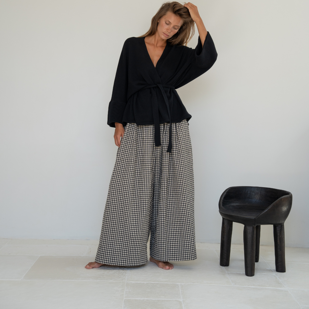 YOLLIE - BLACK Linen Gingham Voluminous Pant