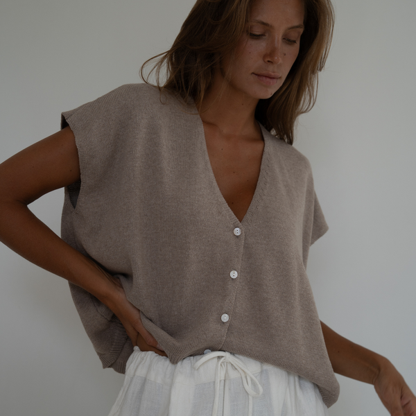 Avy and Co | CELINE Buttoned Top – avyandco