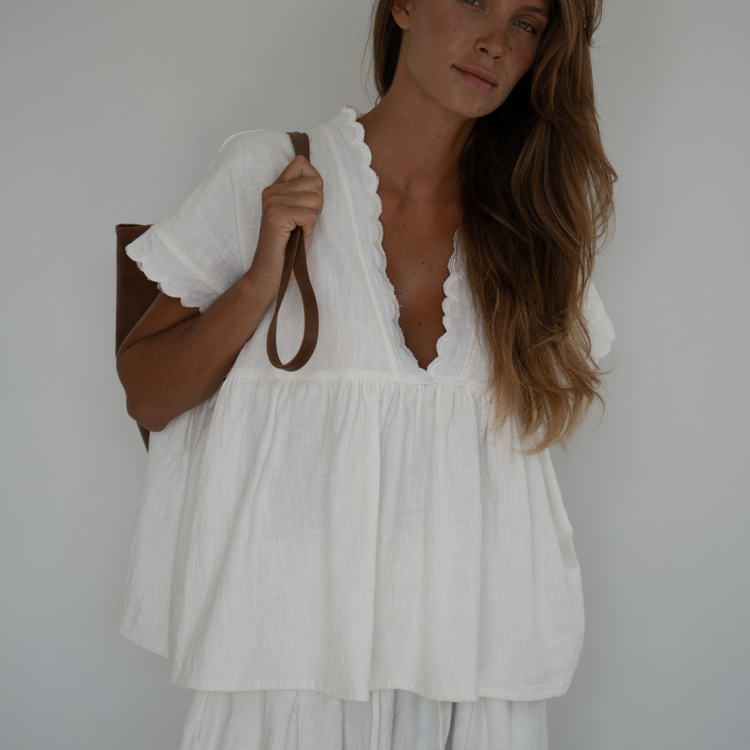 ONDINE - WHITE Scalloped Ramie Blouse