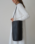 THE CYLINDER BAG - BLACK