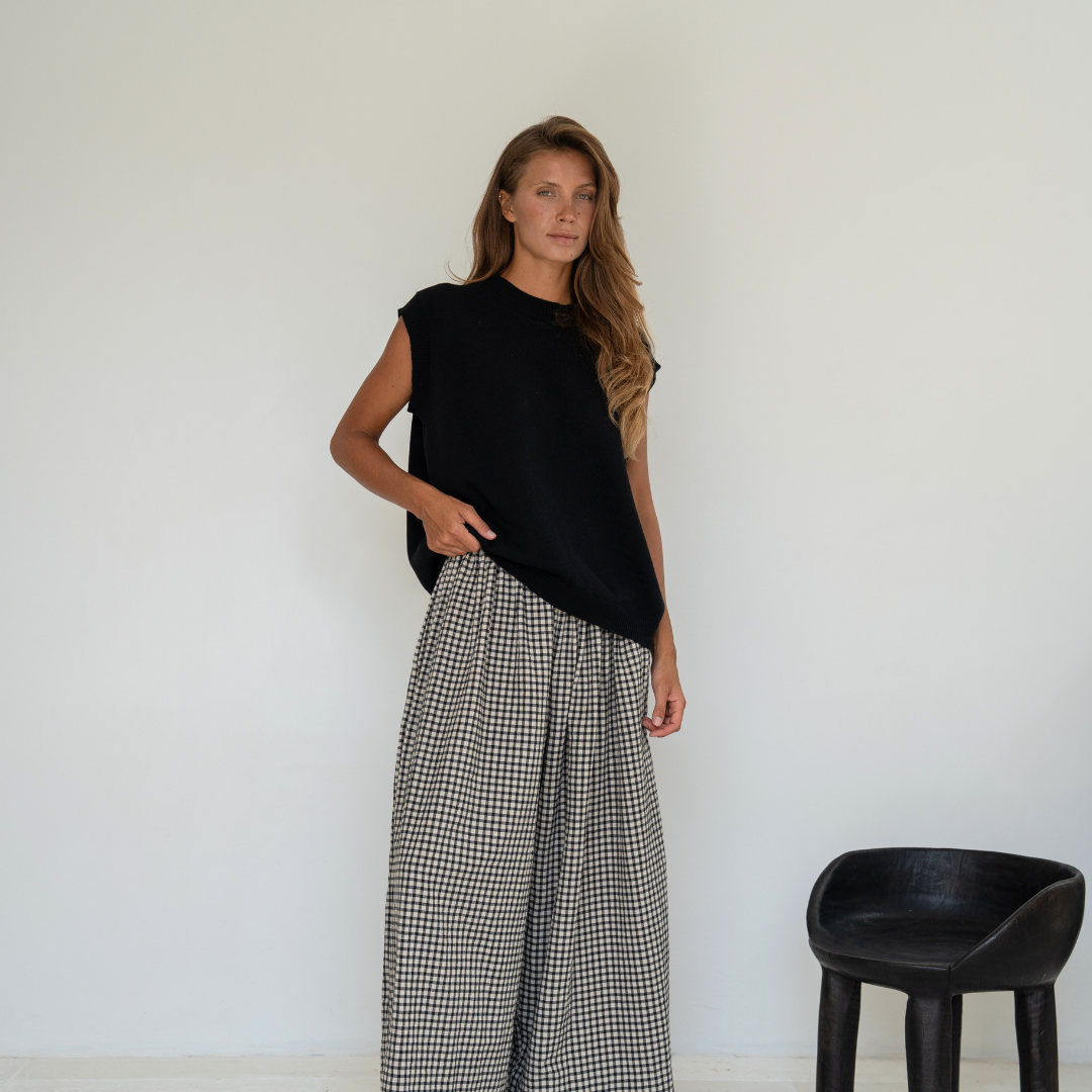 EDITH - BLACK Knit Vest