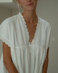 ONNI MIDI - WHITE Scalloped Ramie Dress