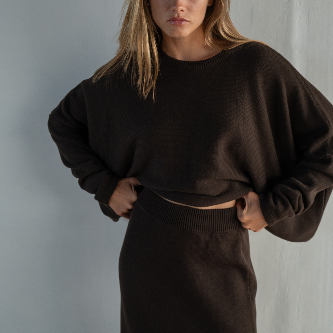 NIAS - CHOCOLATE Crop Sweater