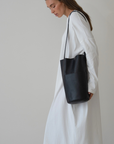 THE CYLINDER BAG - BLACK