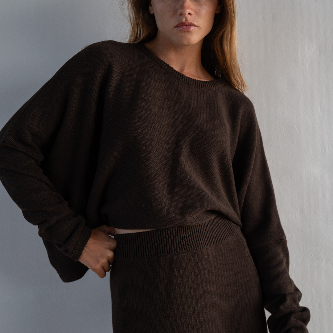 NIAS - CHOCOLATE Crop Sweater