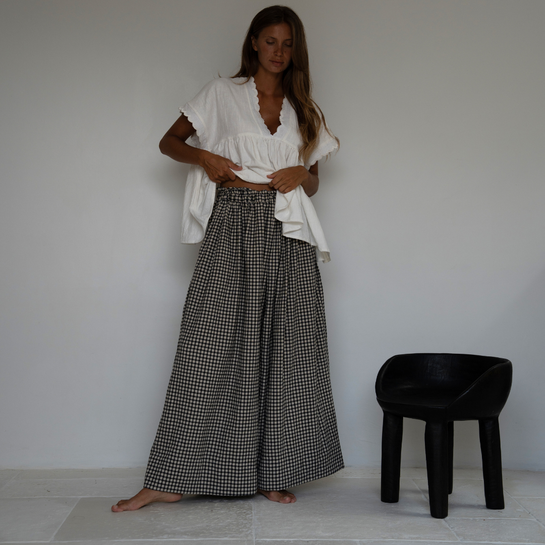 YOLLIE - BLACK Linen Gingham Voluminous Pant