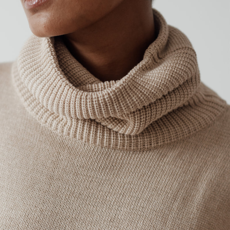 MABLE - SAND Knit Turtle Neck Pullover