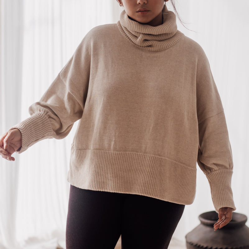 MABLE - SAND Knit Turtle Neck Pullover