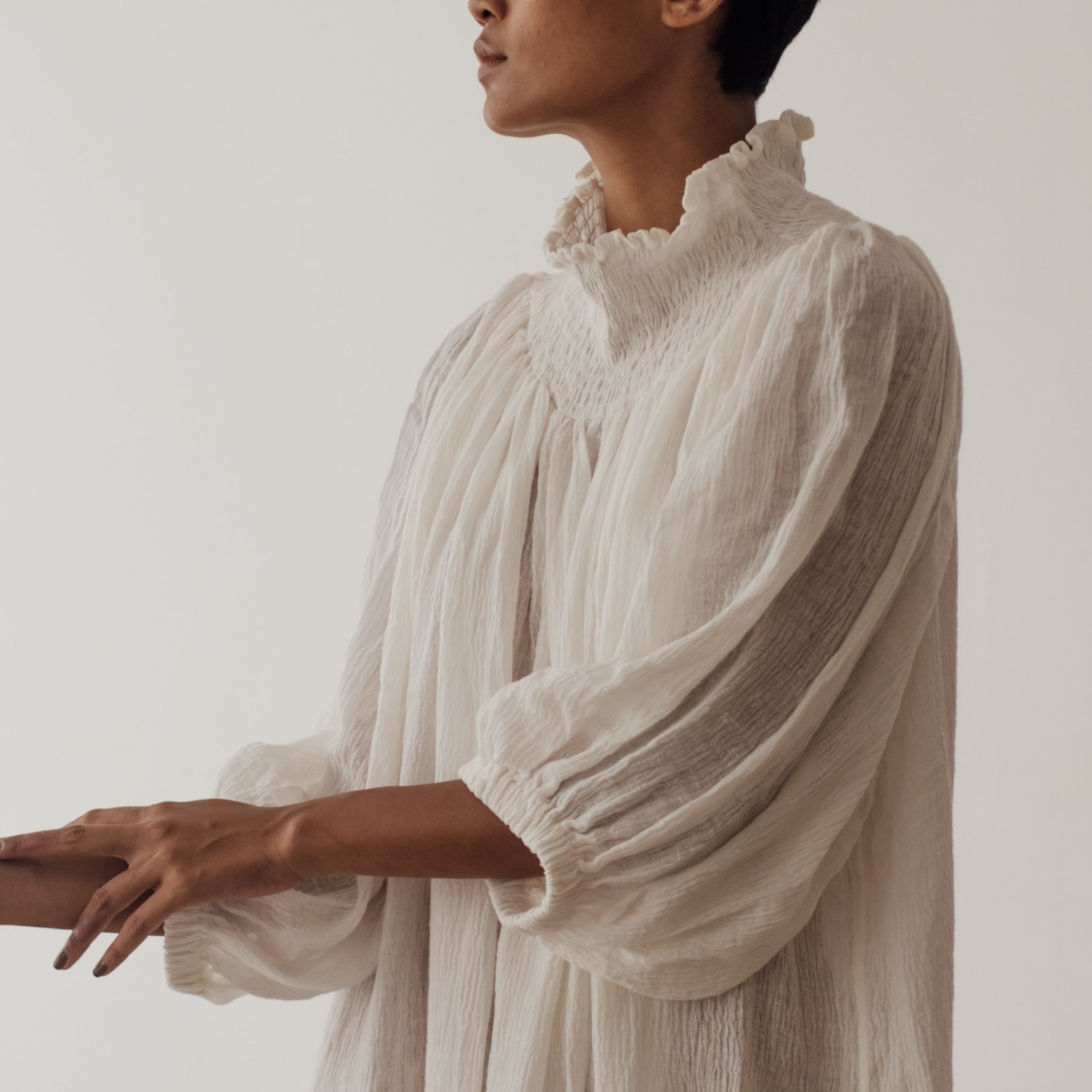PRE-ORDER ELEANOR - WHITE Crinkle Linen Collared Maxi Dress