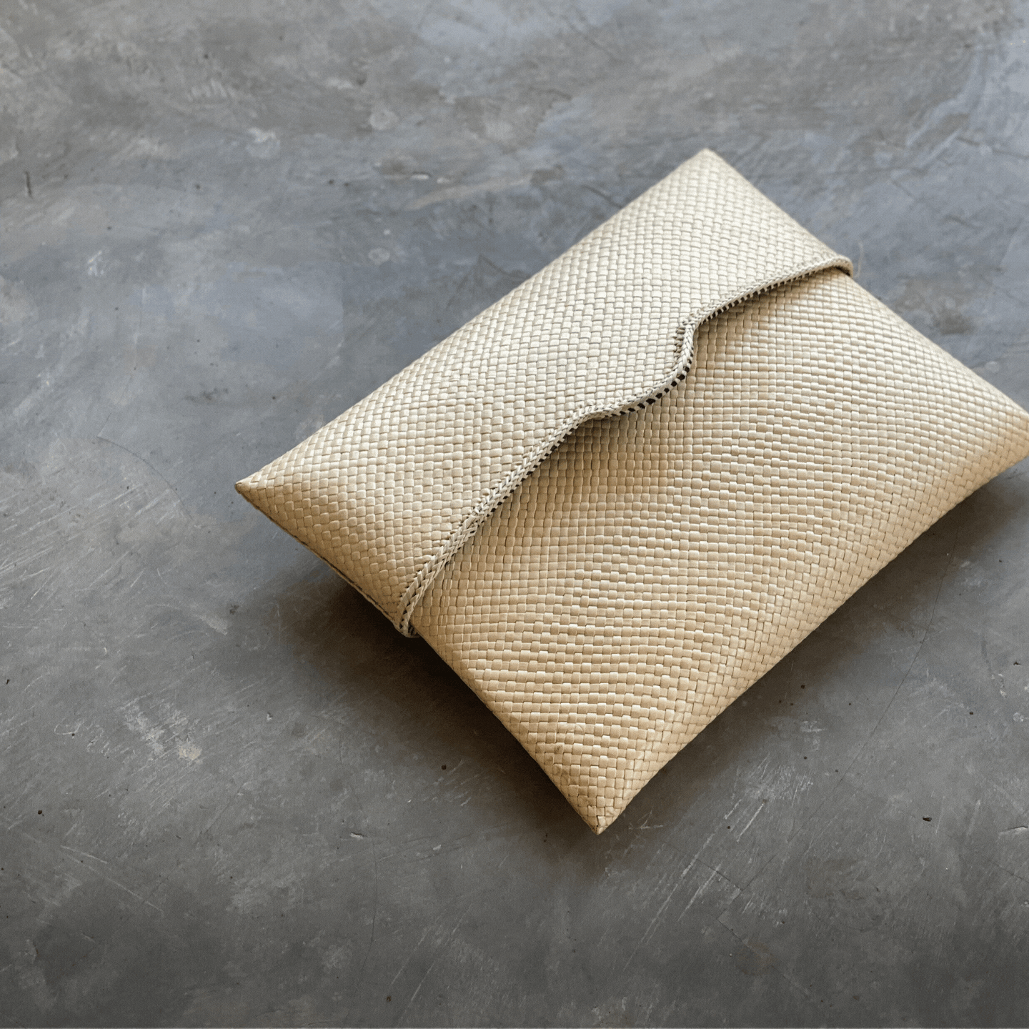 CLUTCH - Hand Woven Gift Wrap